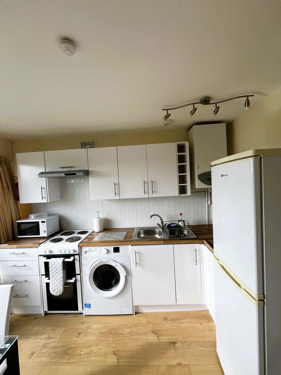 Bungalow kitchen