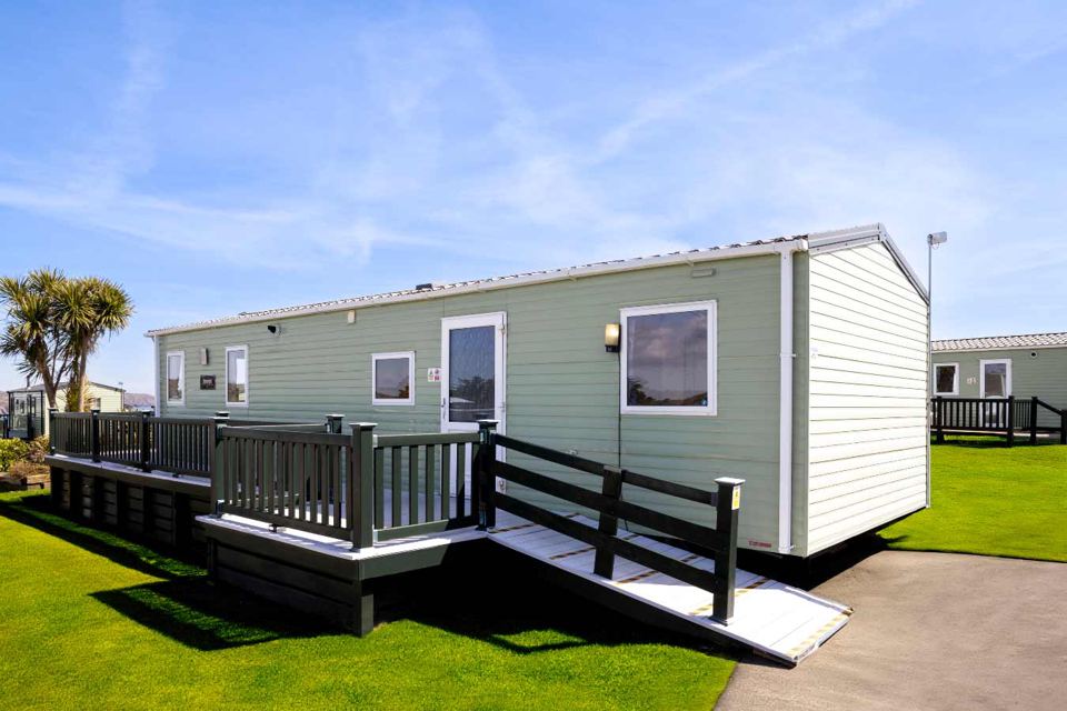 Accessible caravan with ramp
