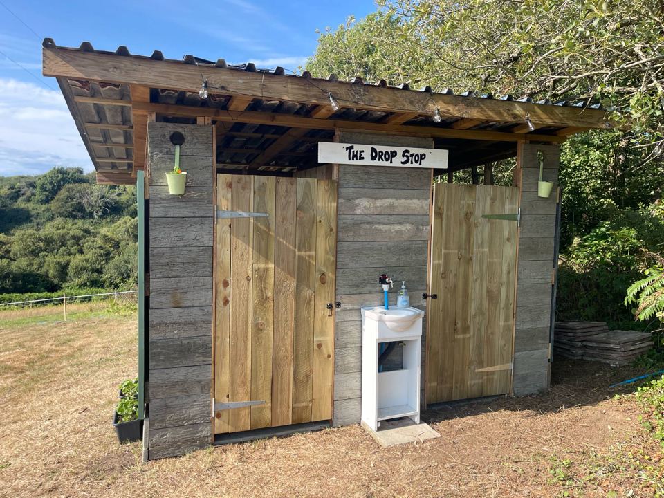 Compost loo hut and sink