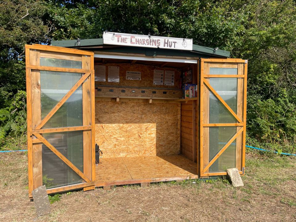 Phone charging hut