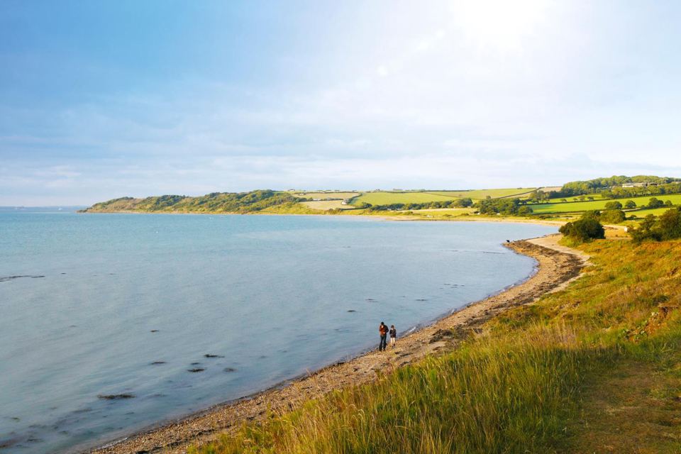 Thorness Bay and the Solent shore